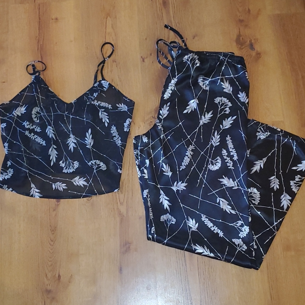 I.n.c I intimates silk semi sheer set size s